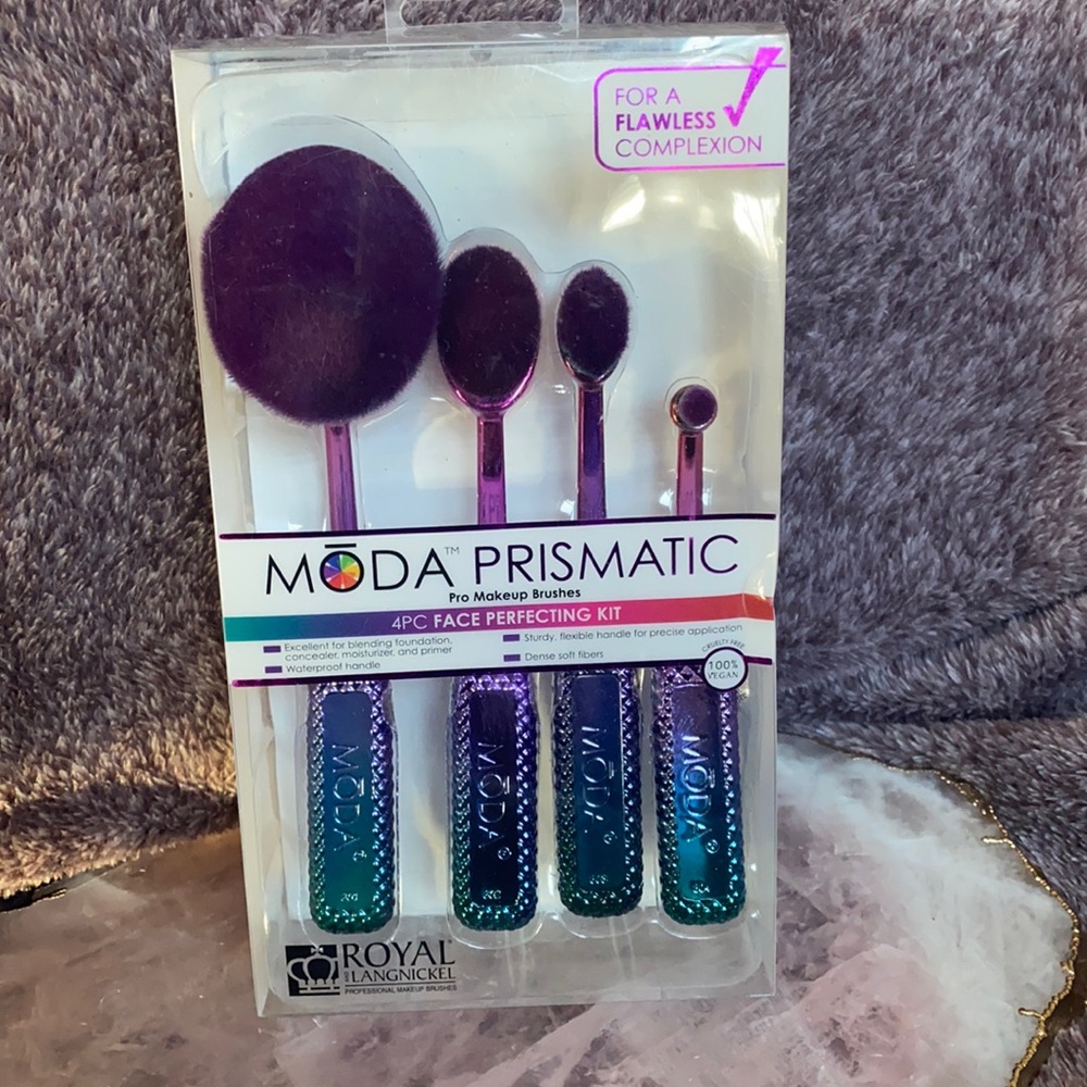 MODA 4 pc Face Perfecting Kit